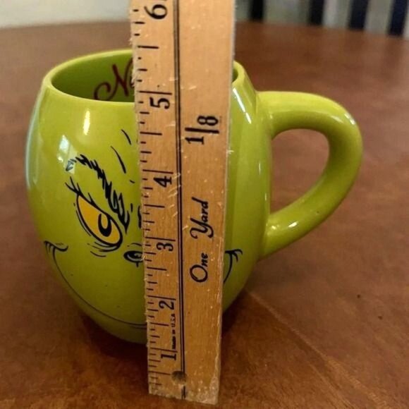 Dr. Seuss Grinch Face Ceramic Coffee Mug Nice Inside - Picture 4 of 5